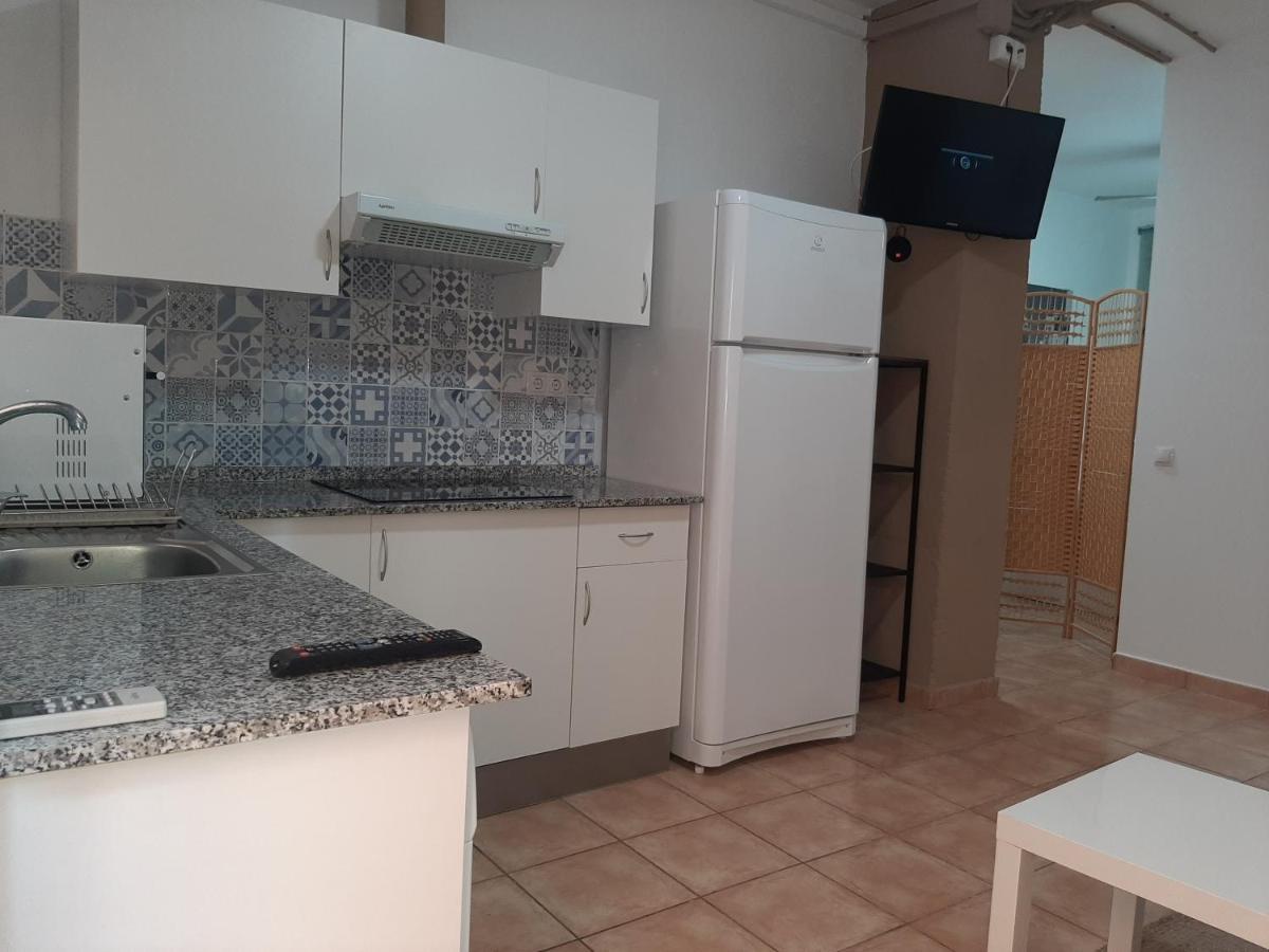 Apartamento Huelin, A 5 MINUTOS A PIE DE LA PLAYA Málaga Exterior foto
